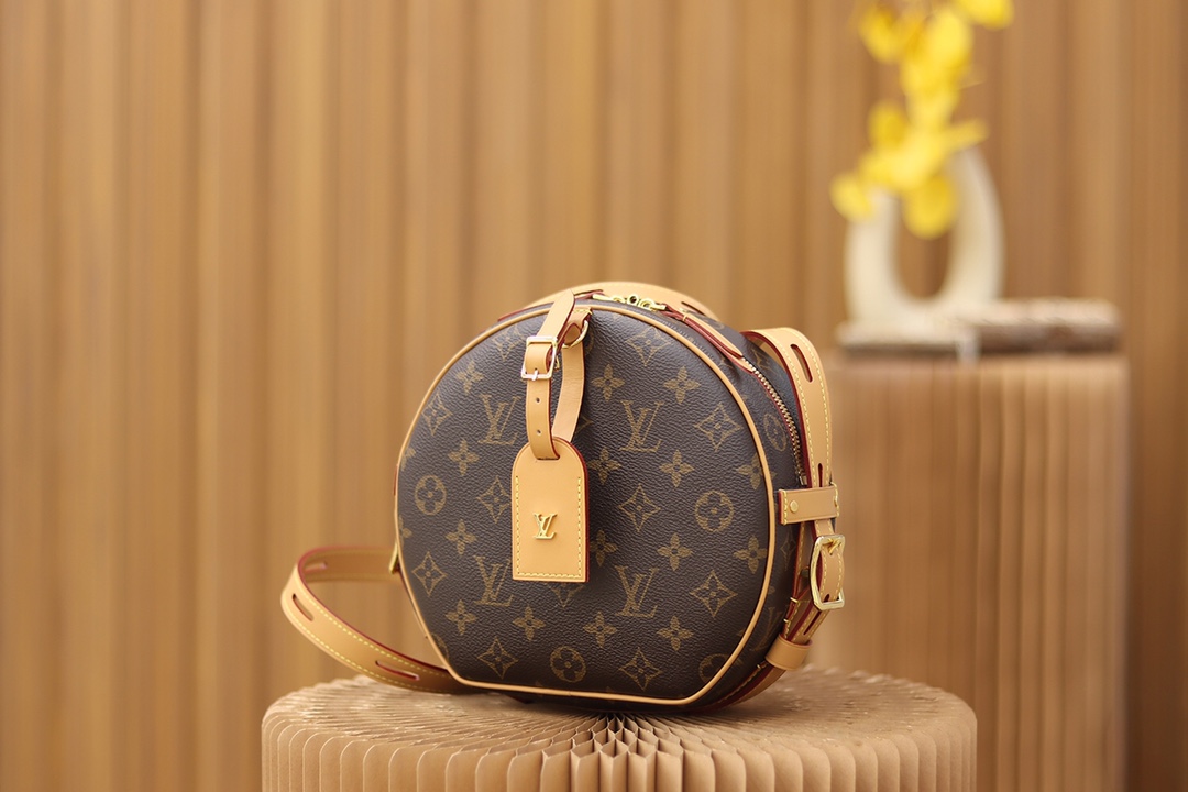 Louis Vuitton 路易威登 Leather Goods