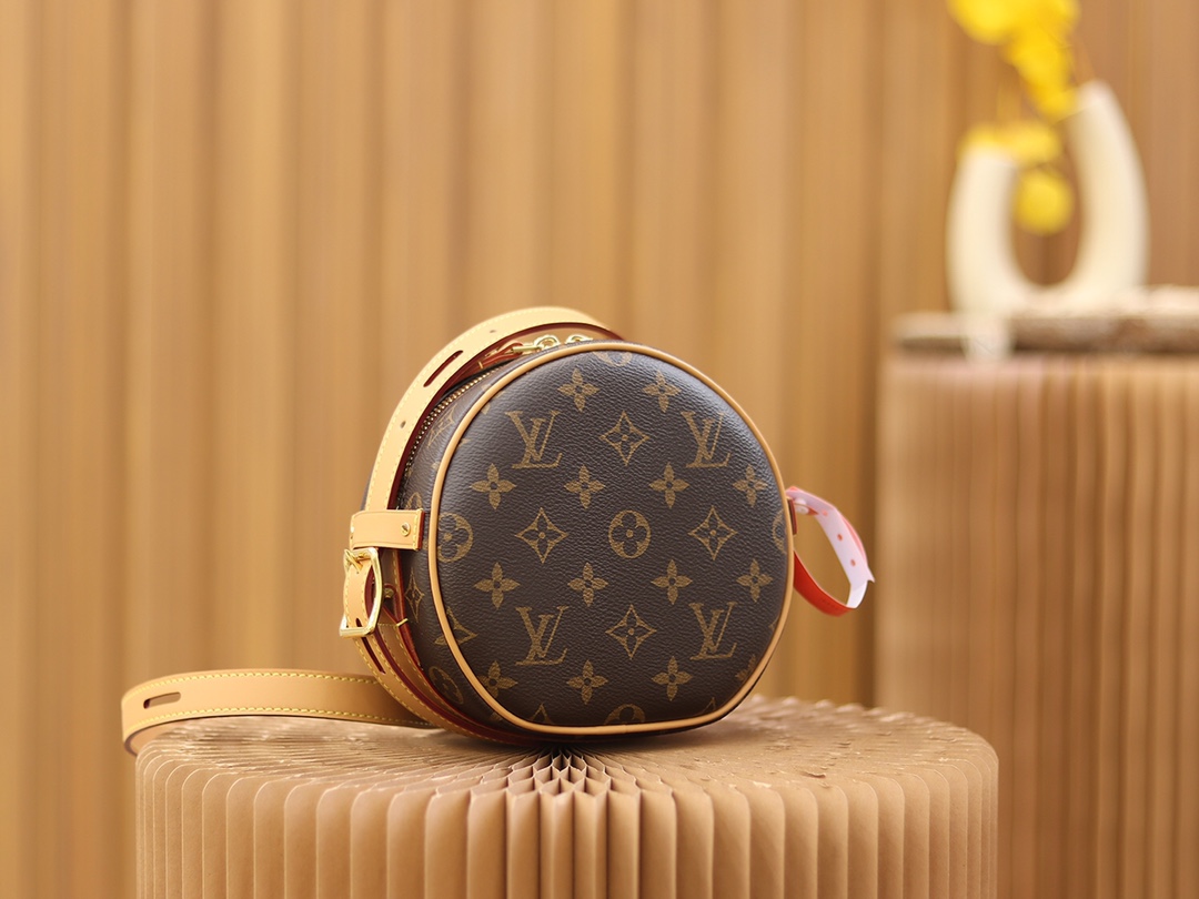 Louis Vuitton 路易威登 Leather Goods
