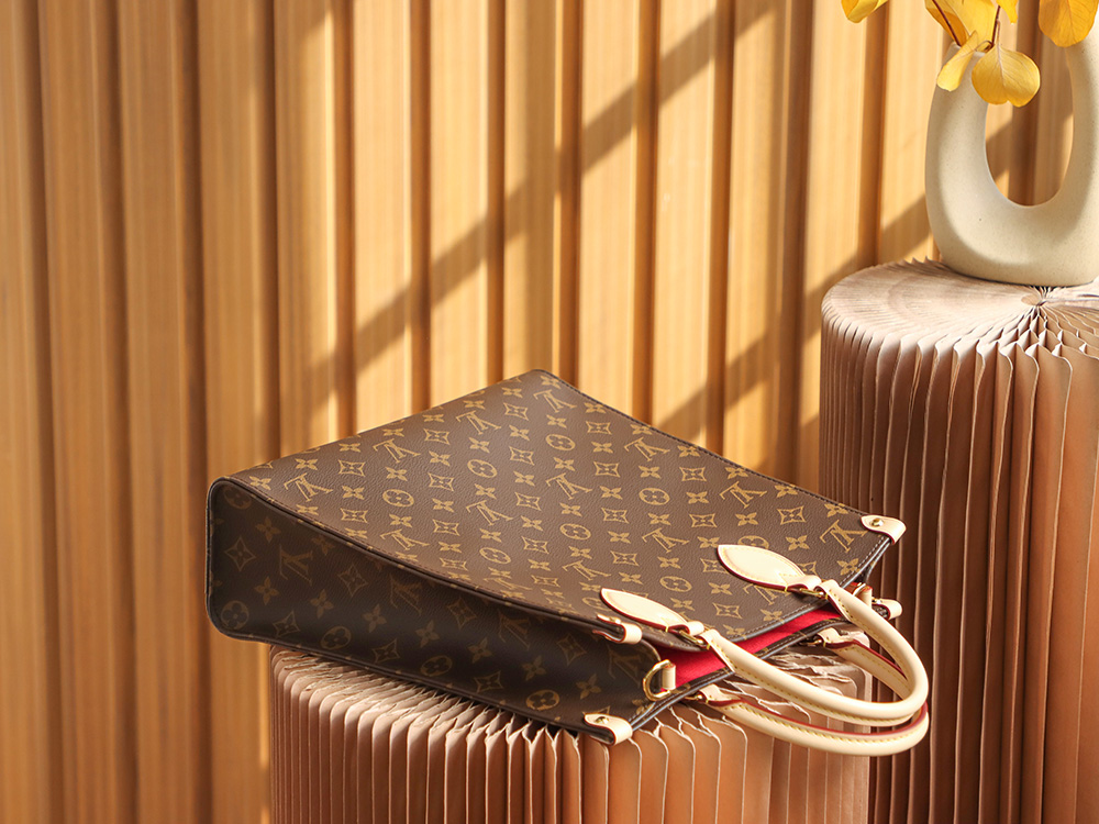 Louis Vuitton 路易威登 Leather Goods