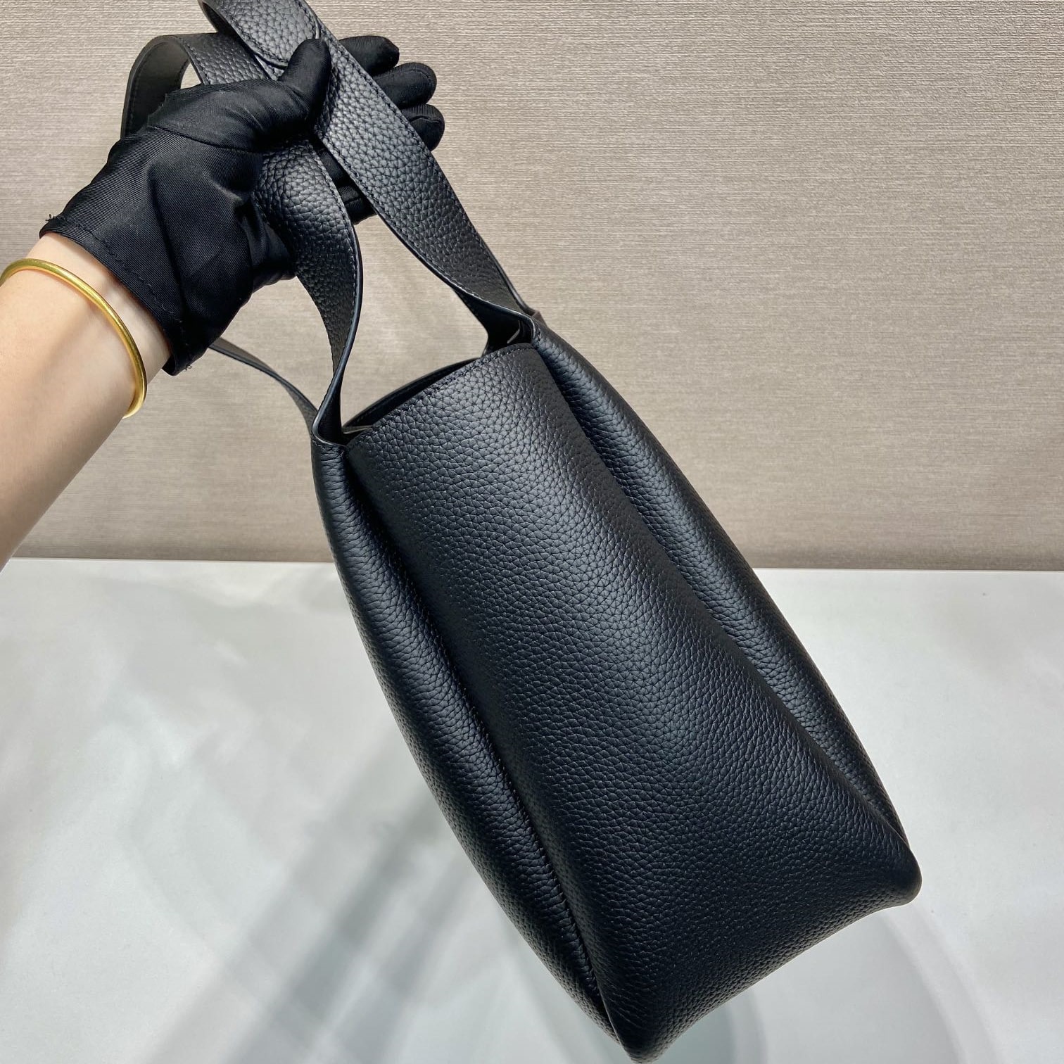 Prada 普拉達 Leather Goods