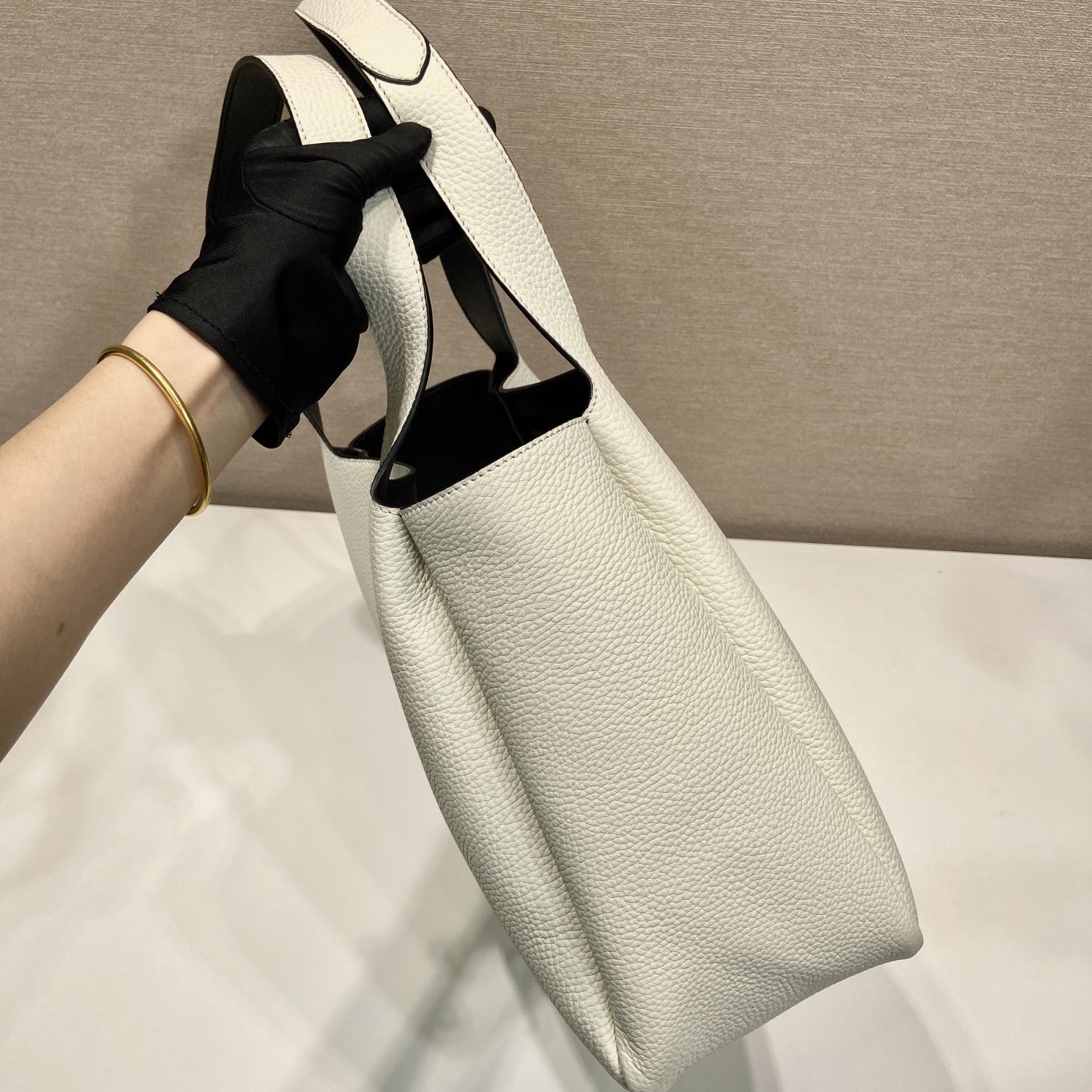 Prada 普拉達 Leather Goods