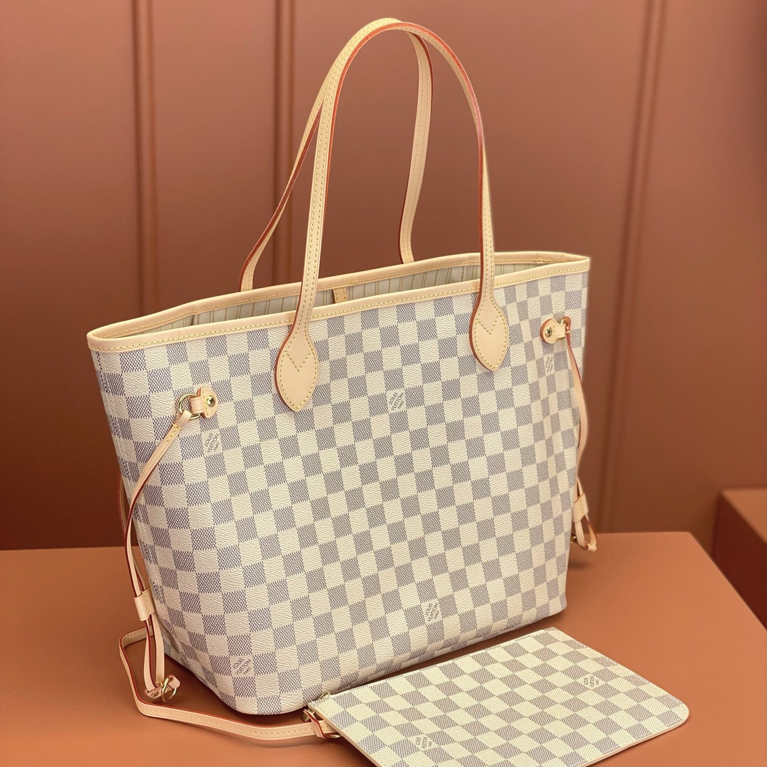 Louis Vuitton 路易威登 Leather Goods