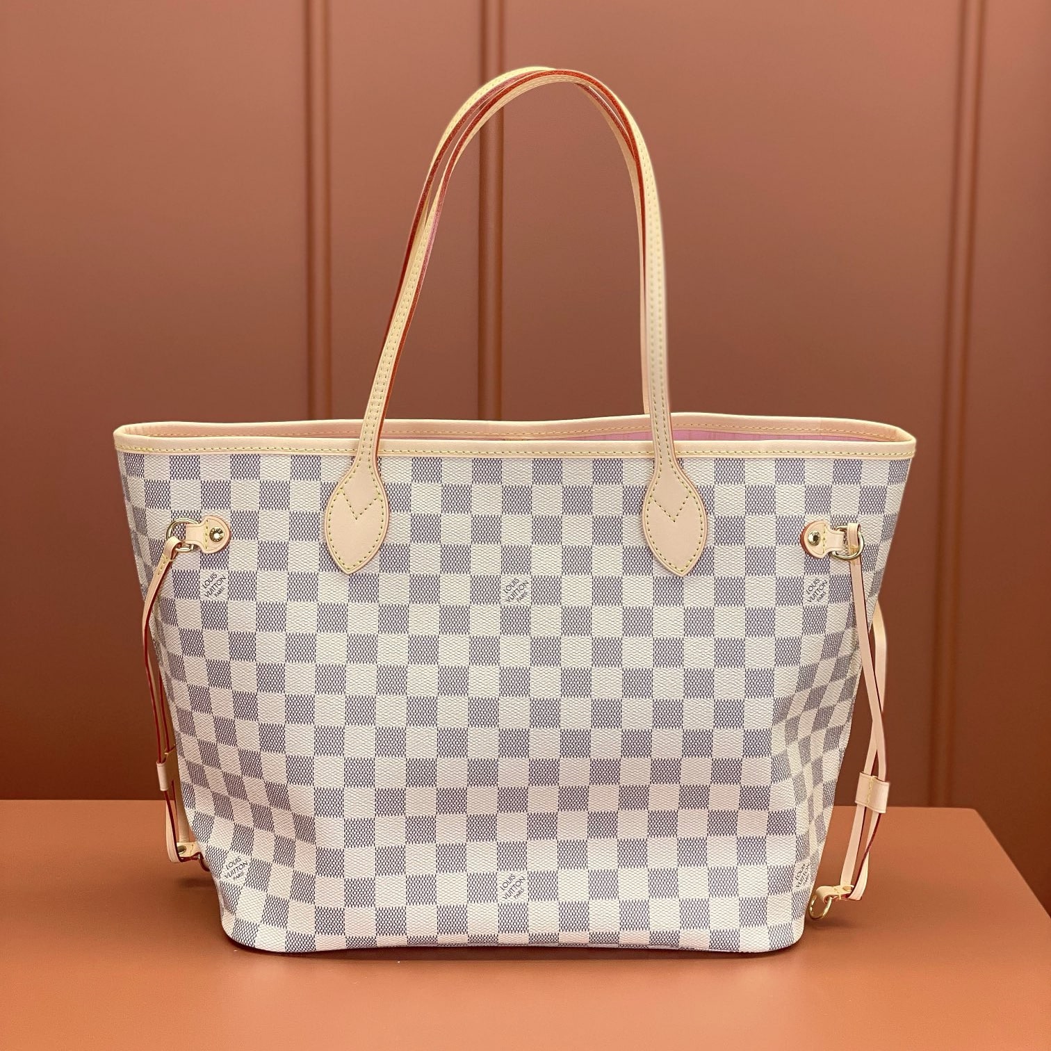 Louis Vuitton 路易威登 Leather Goods