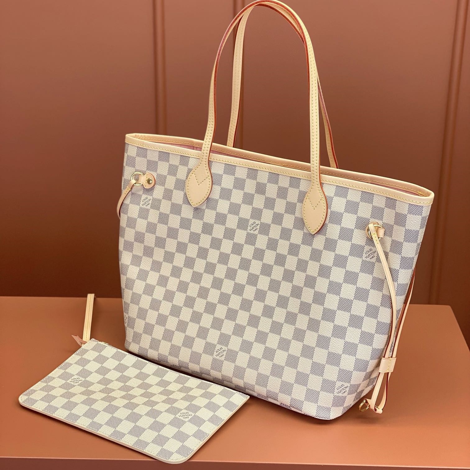 Louis Vuitton 路易威登 Leather Goods