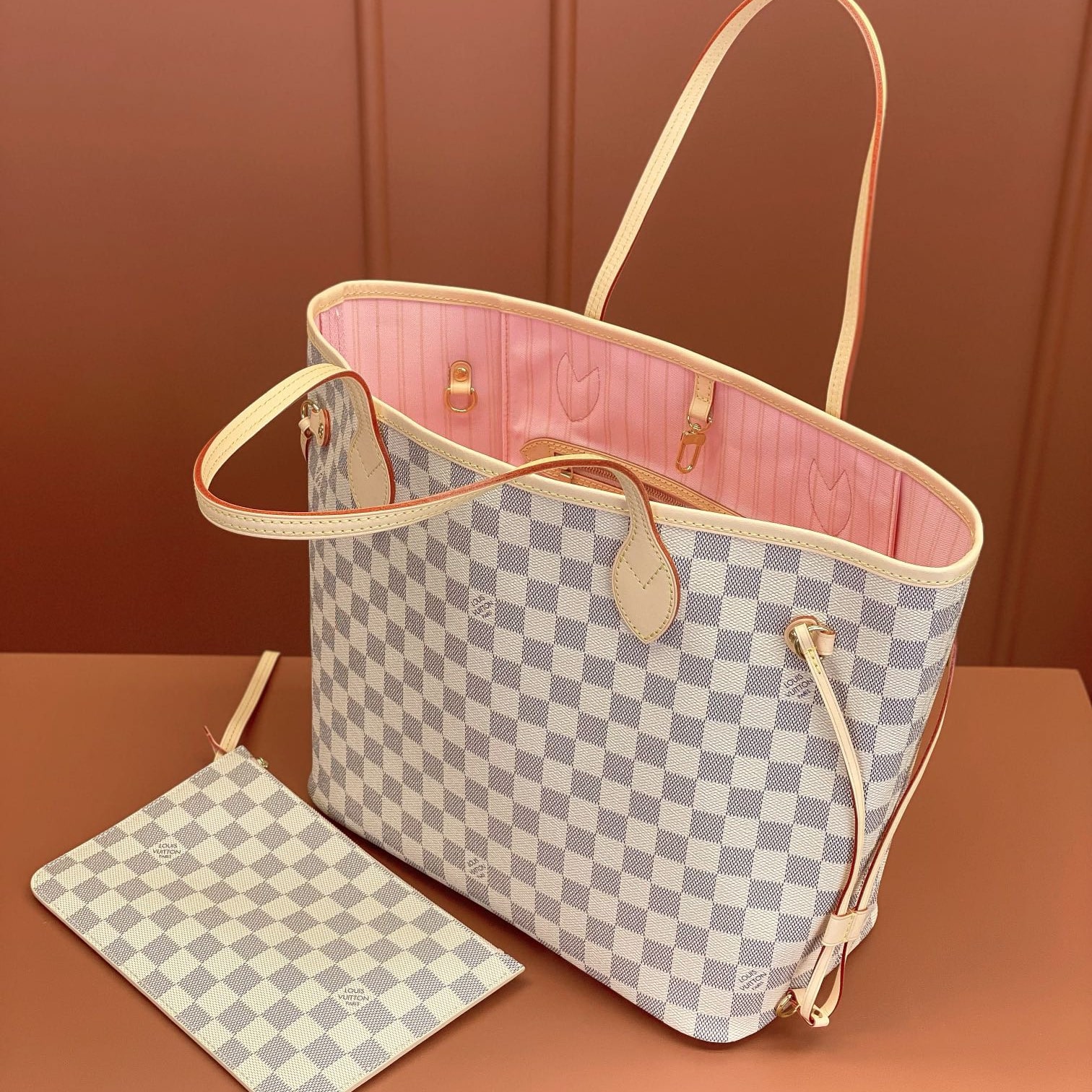 Louis Vuitton 路易威登 Leather Goods