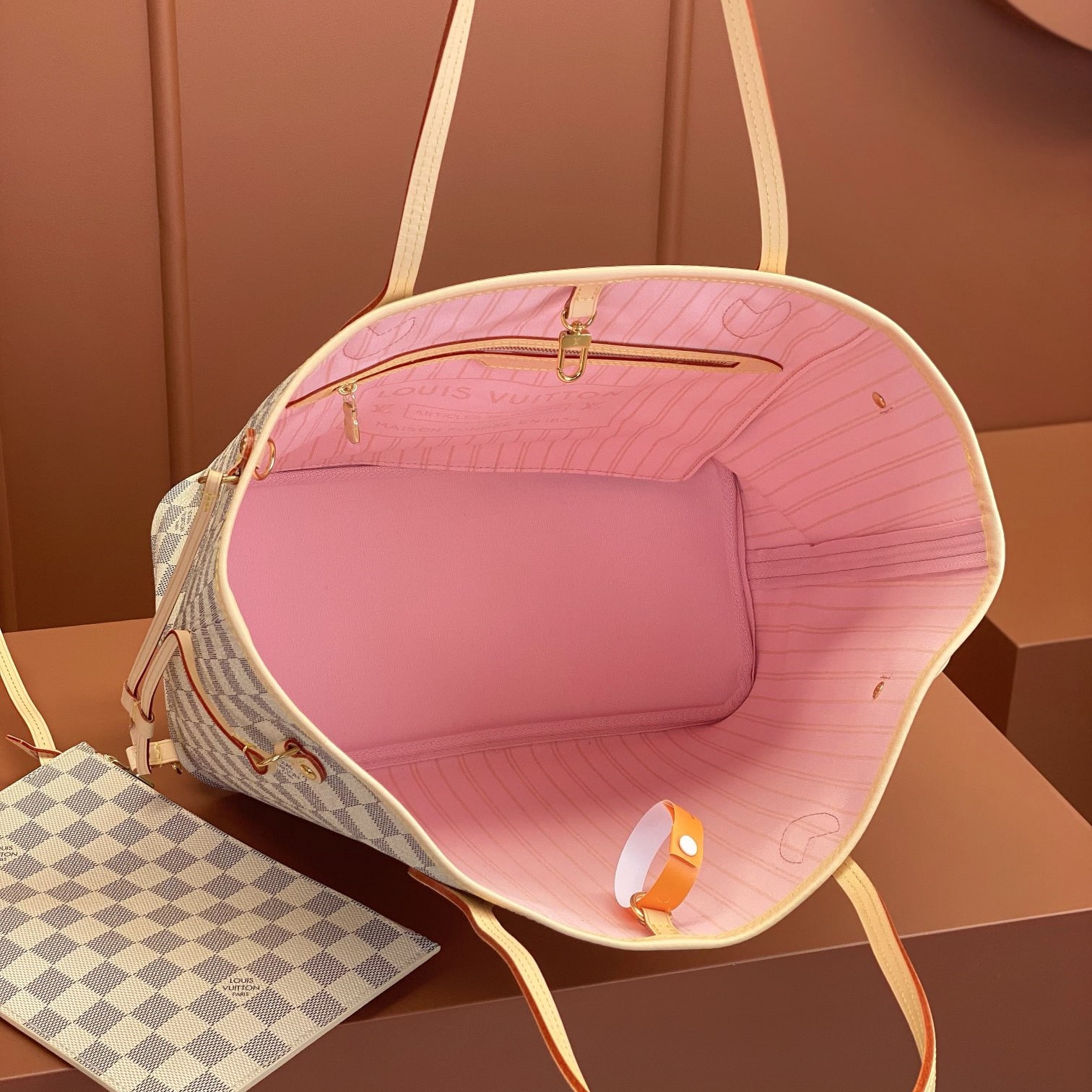 Louis Vuitton 路易威登 Leather Goods