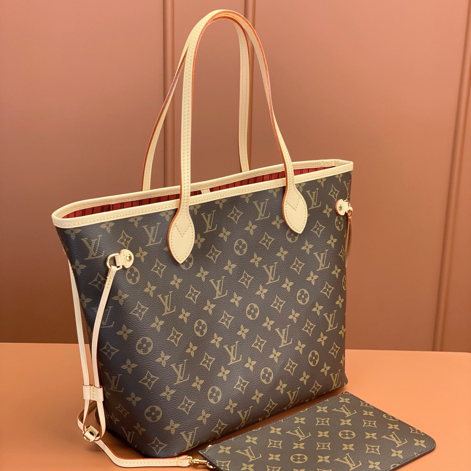 Louis Vuitton 路易威登 Leather Goods