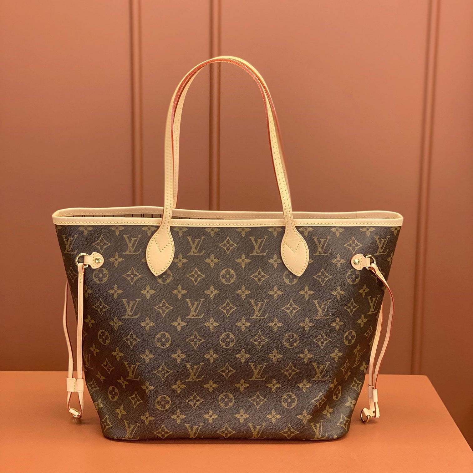 Louis Vuitton 路易威登 Leather Goods