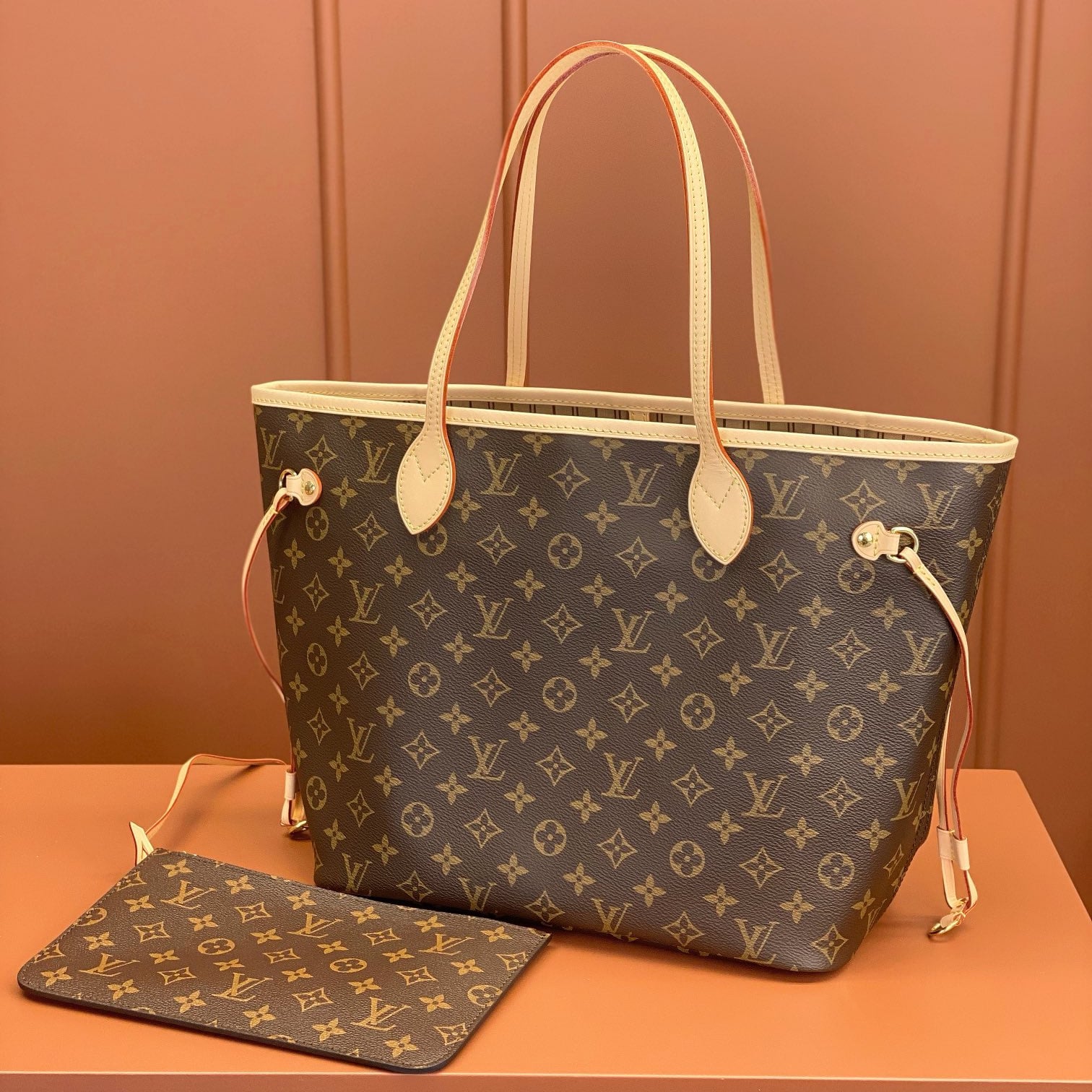Louis Vuitton 路易威登 Leather Goods