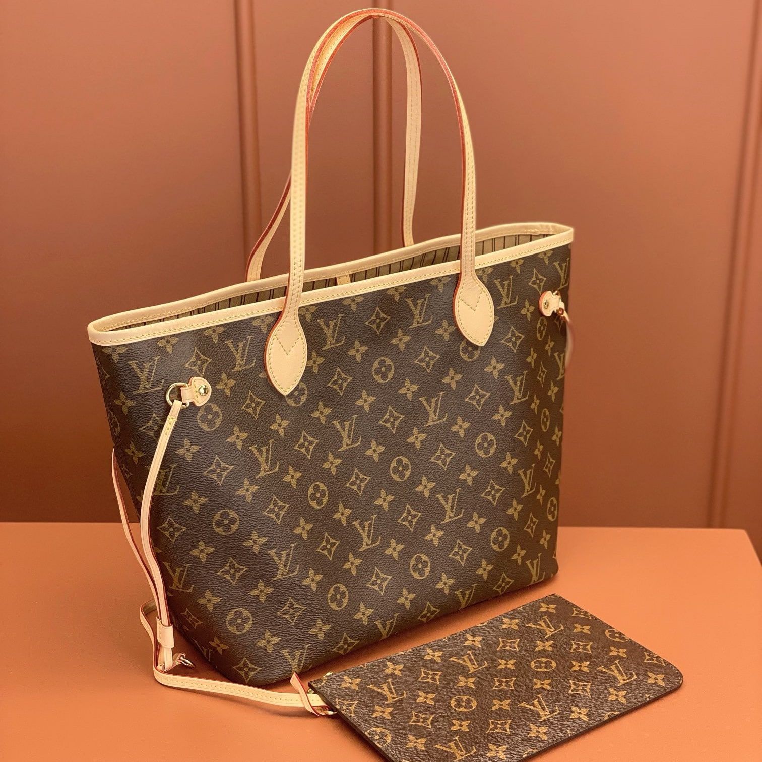 Louis Vuitton 路易威登 Leather Goods