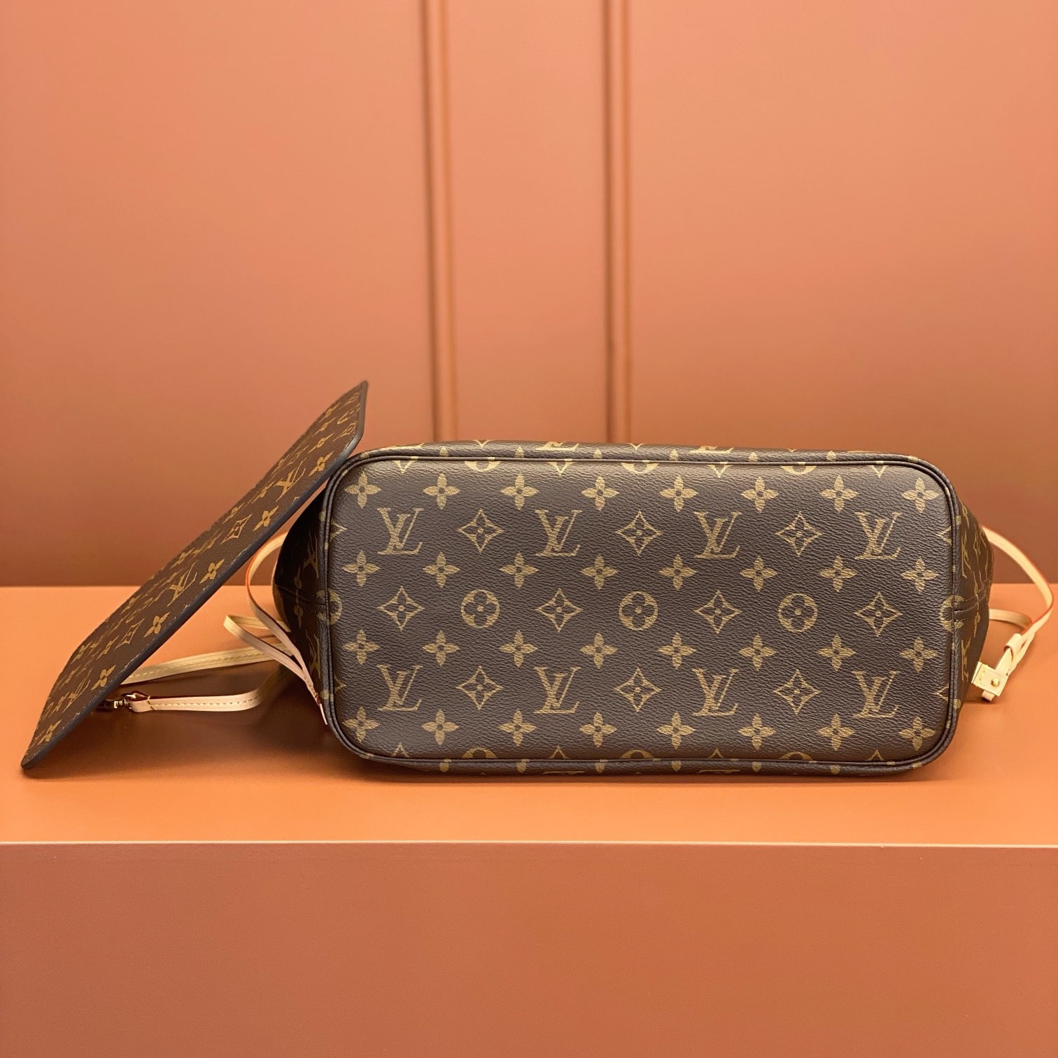 Louis Vuitton 路易威登 Leather Goods
