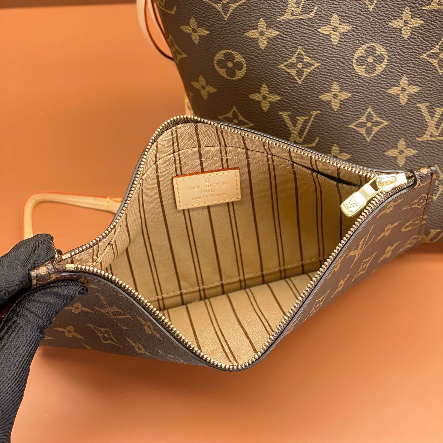 Louis Vuitton 路易威登 Leather Goods
