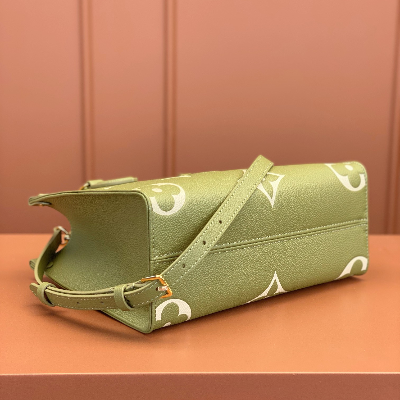 Louis Vuitton 路易威登 Leather Goods