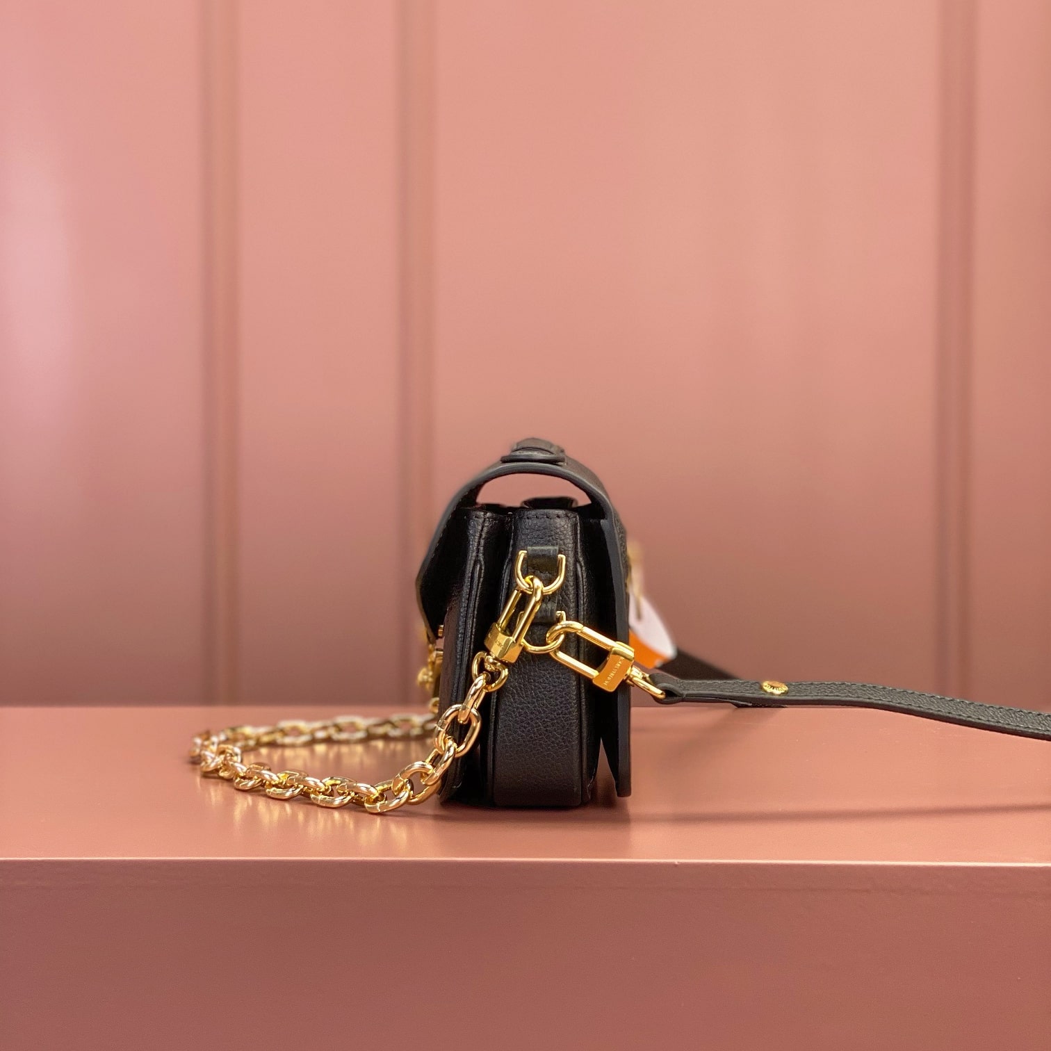 Louis Vuitton 路易威登 Leather Goods