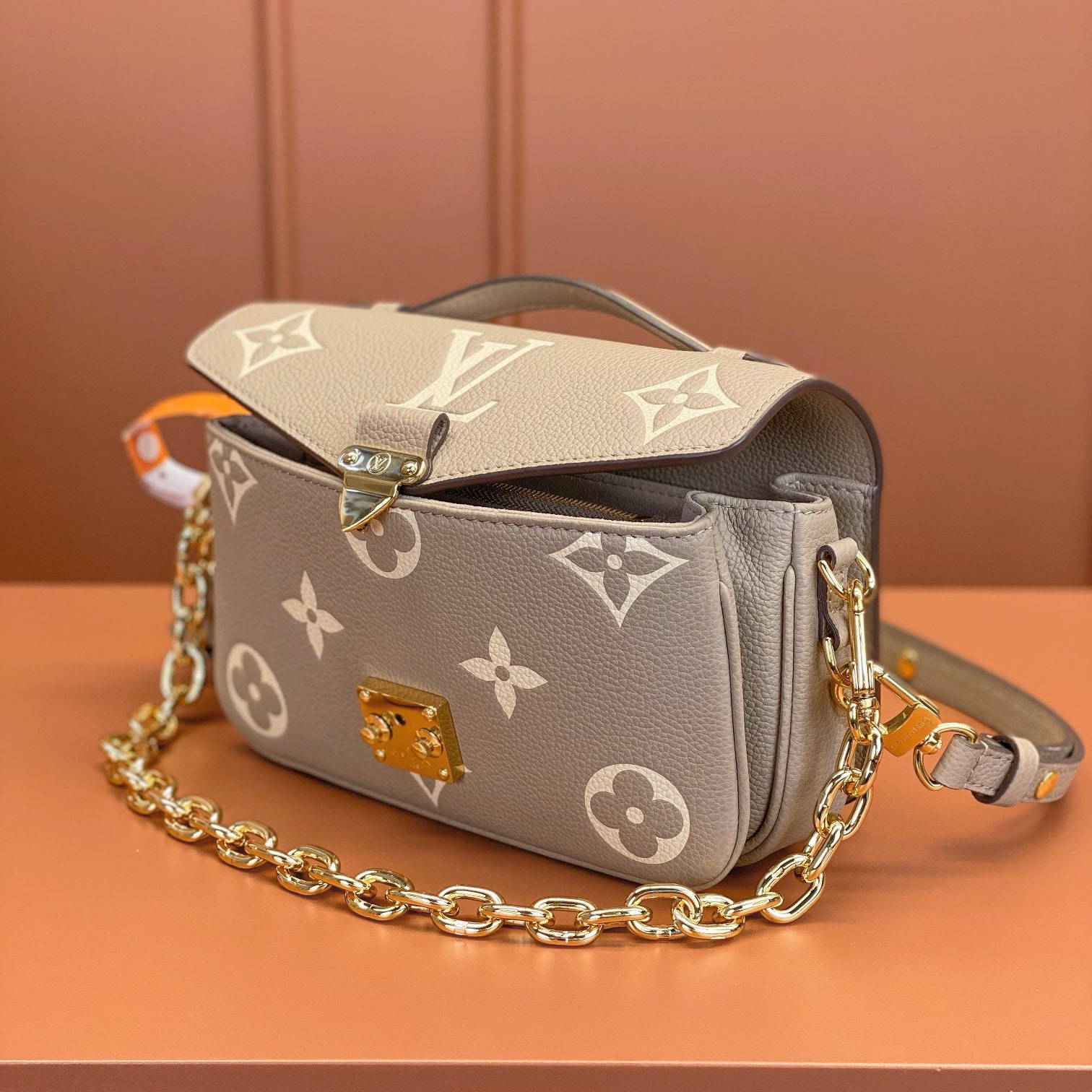 Louis Vuitton 路易威登 Leather Goods