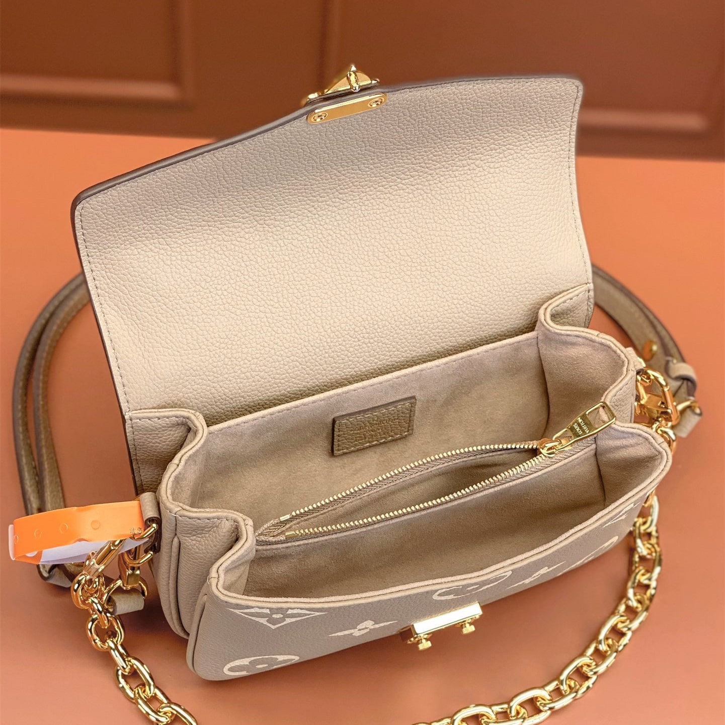 Louis Vuitton 路易威登 Leather Goods