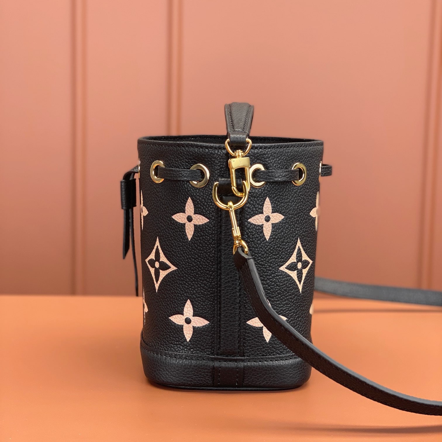 Louis Vuitton 路易威登 Bucket Bag