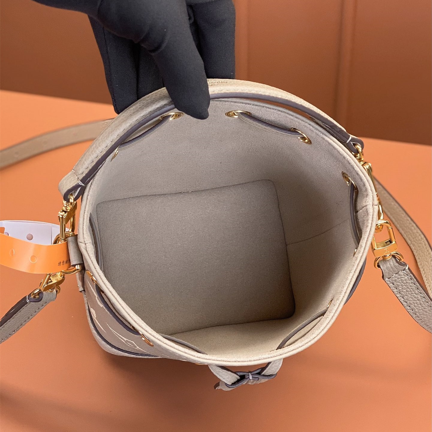 Louis Vuitton 路易威登 Bucket Bag
