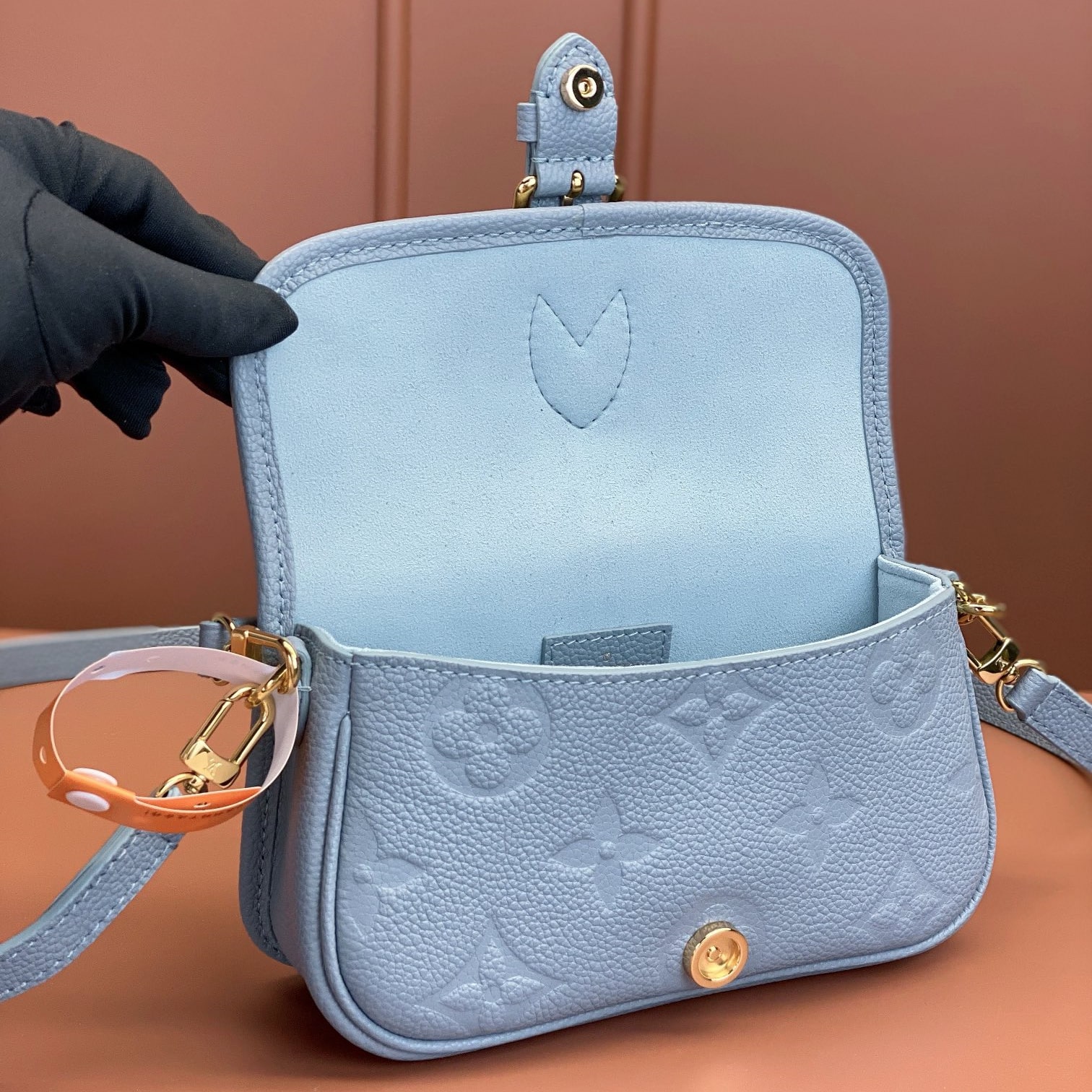 Louis Vuitton 路易威登 Leather Goods