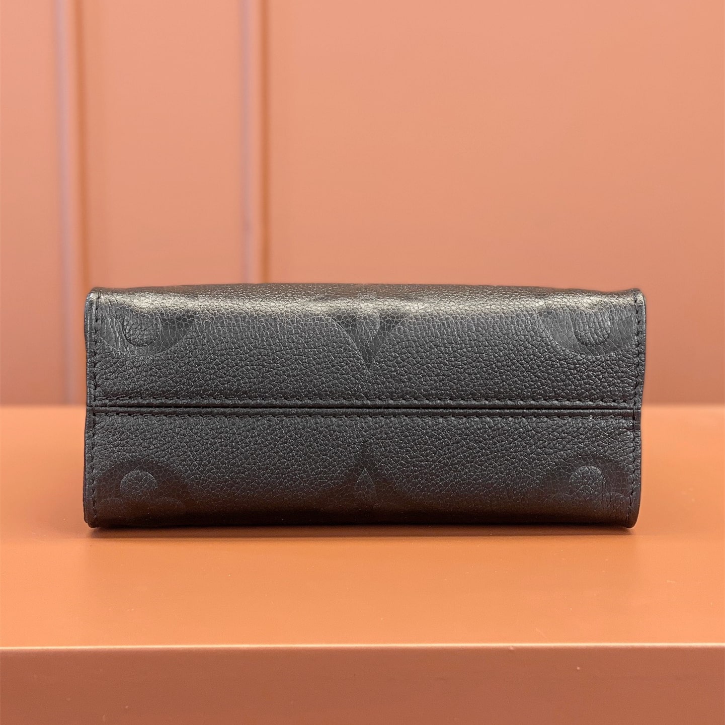 Louis Vuitton 路易威登 Leather Goods