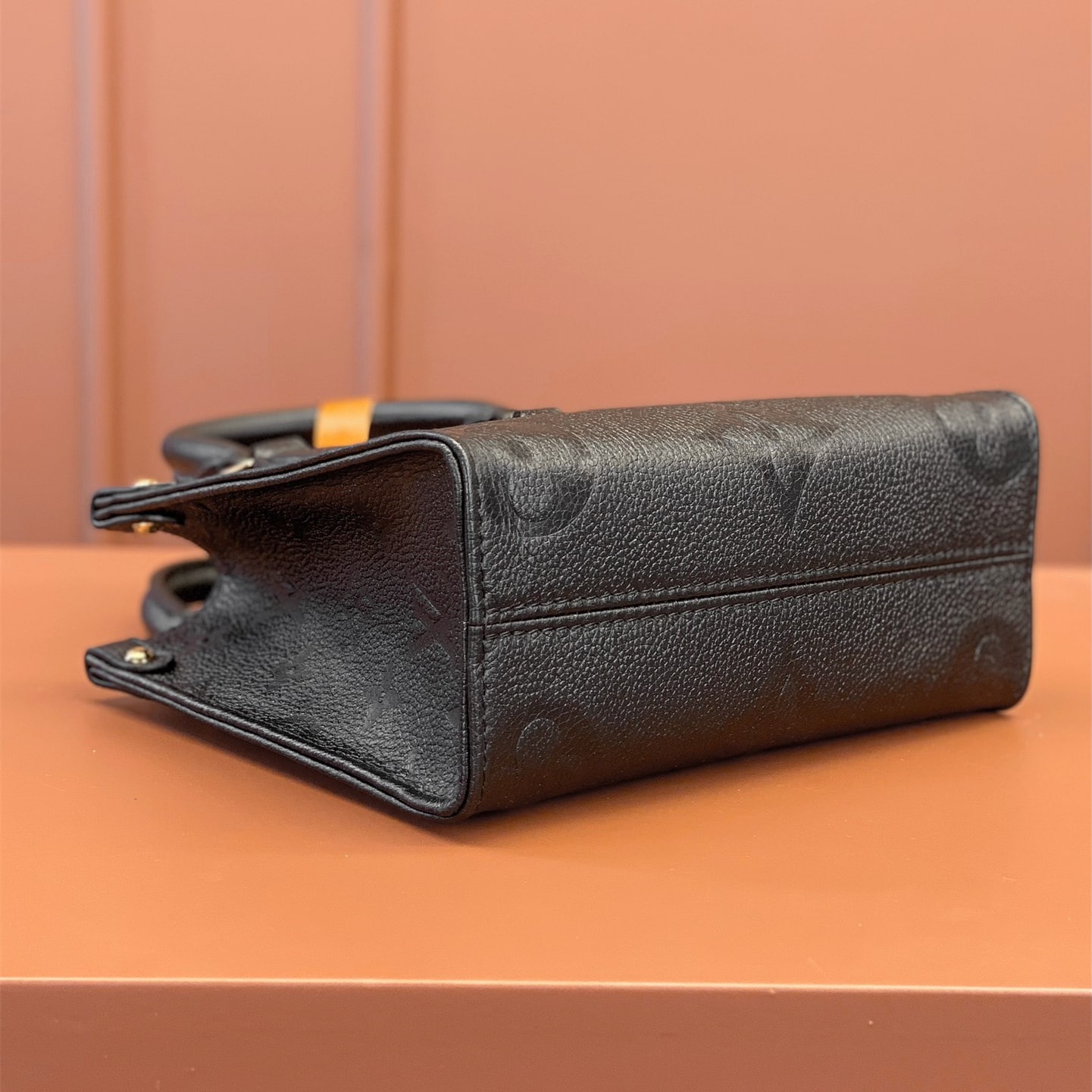 Louis Vuitton 路易威登 Leather Goods