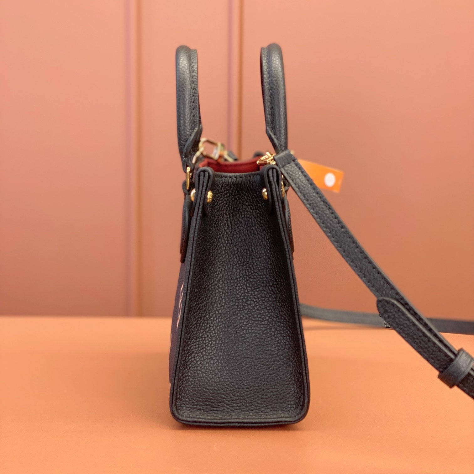 Louis Vuitton 路易威登 Leather Goods