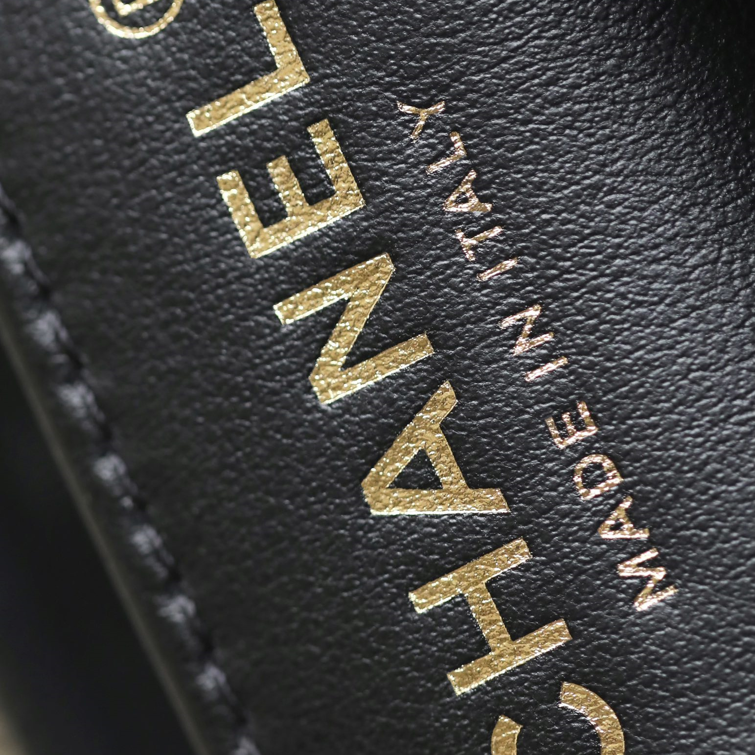 Chanel 香奈兒 Leather Goods