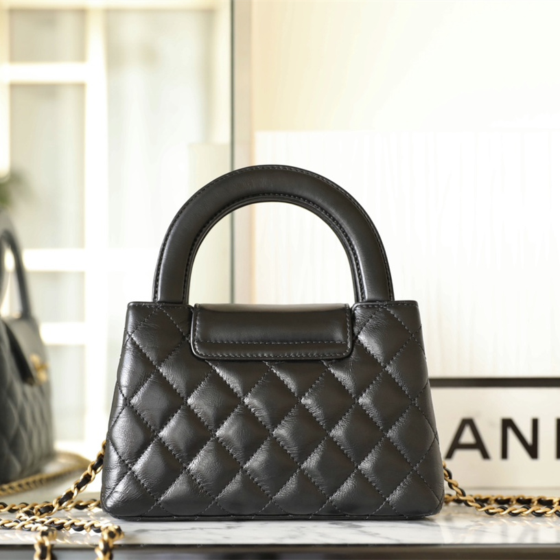 Chanel 香奈兒 Leather Goods