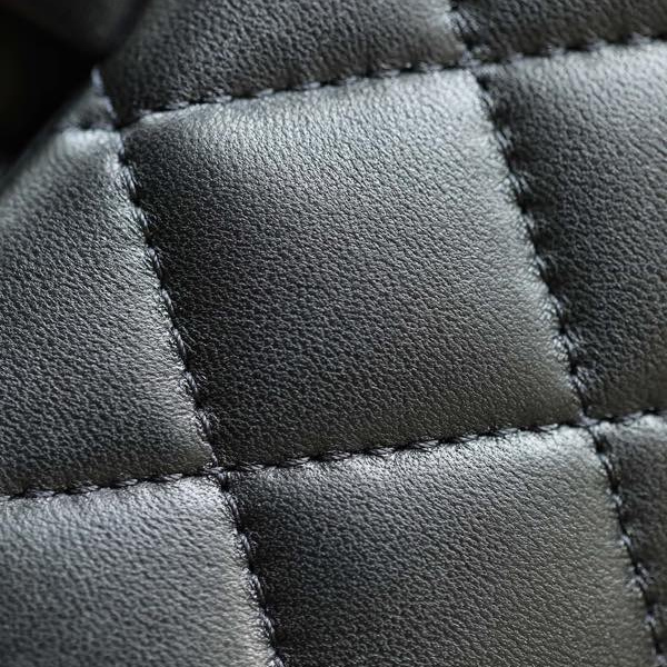Chanel 香奈兒 Leather Goods