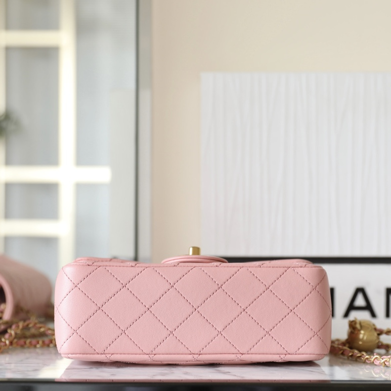 Chanel 香奈兒 Leather Goods