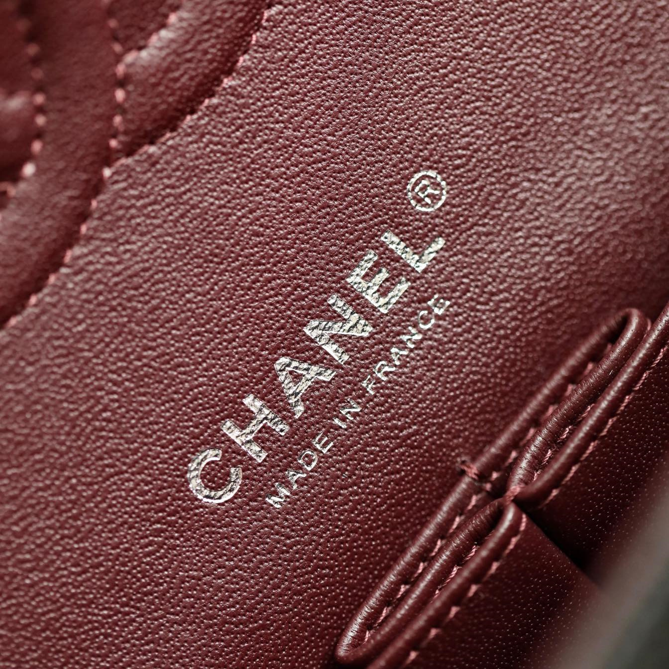 Chanel 香奈兒 Leather Goods
