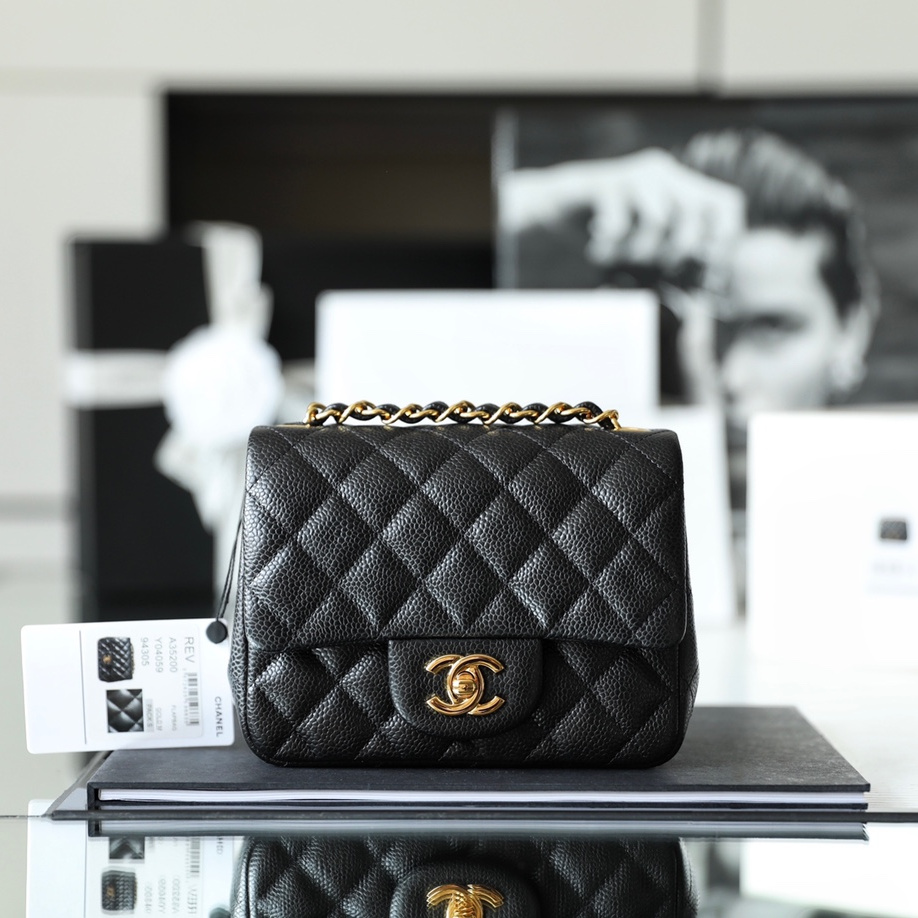 Chanel 香奈兒 Leather Goods