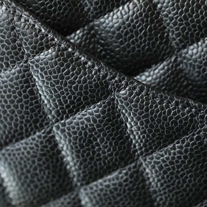 Chanel 香奈兒 Leather Goods