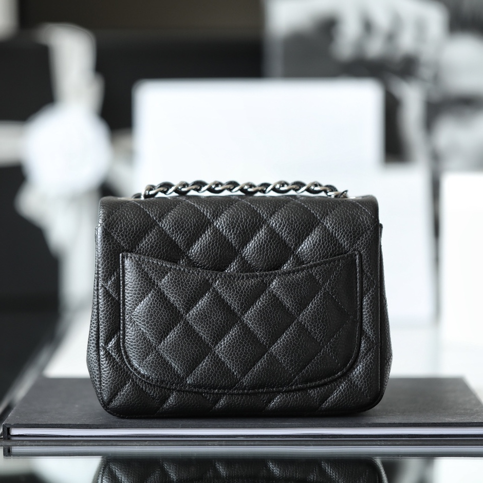 Chanel 香奈兒 Leather Goods