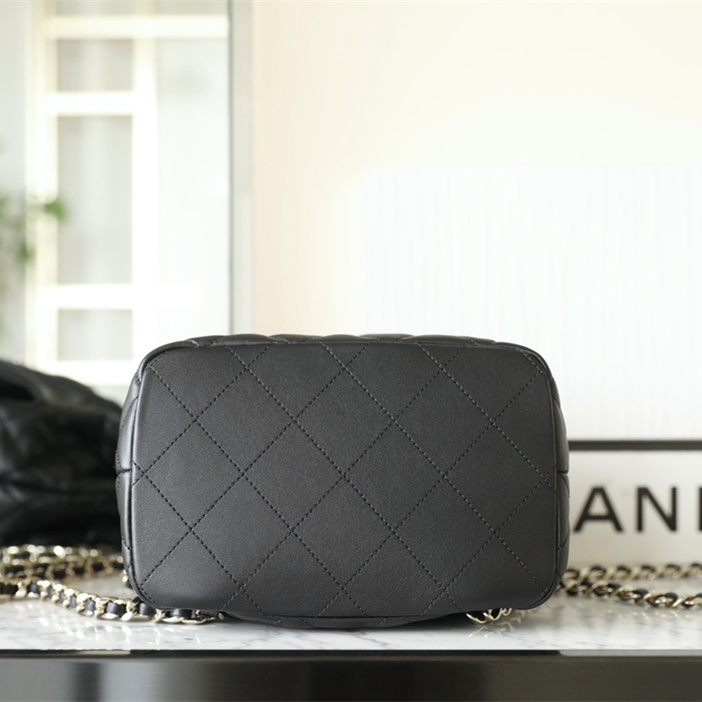 Chanel 香奈兒 Leather Goods