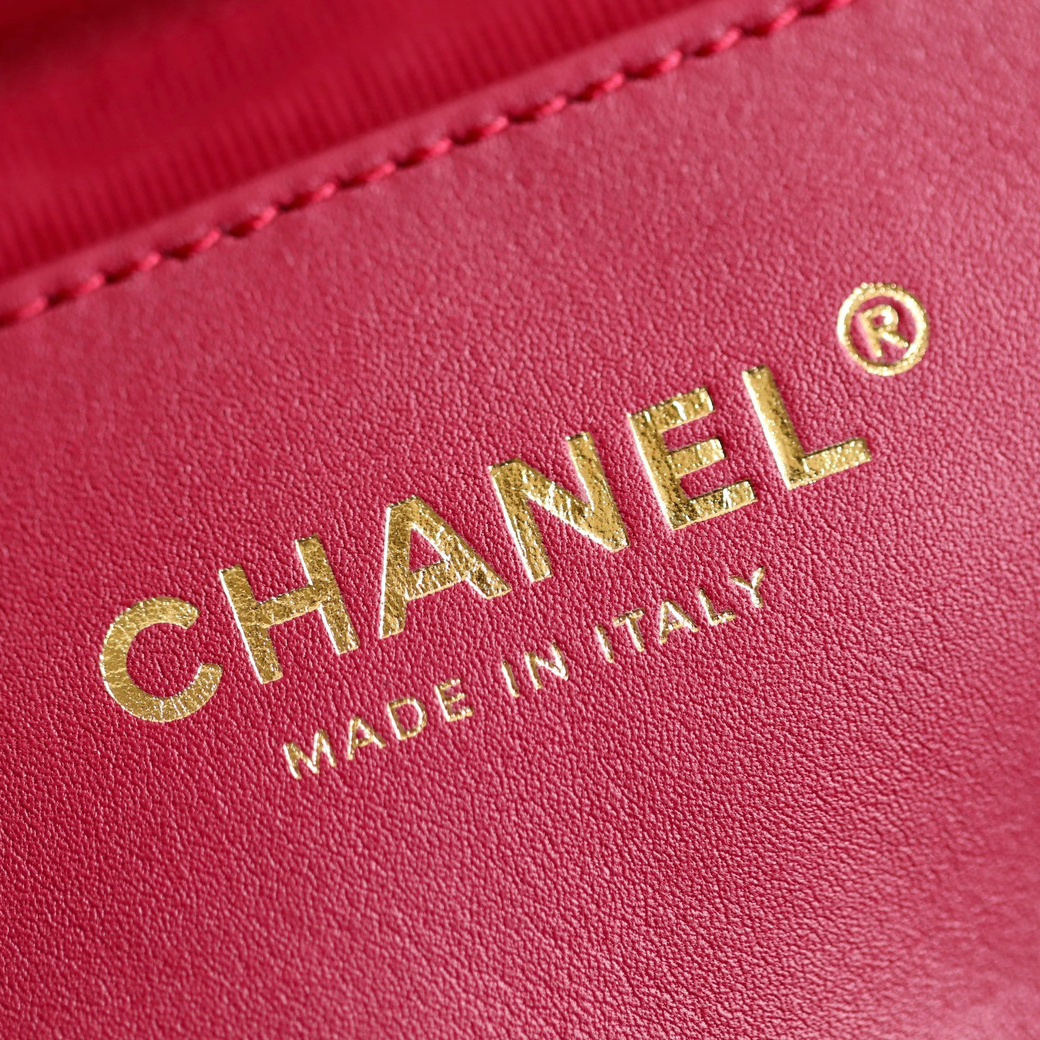 Chanel 香奈兒 Leather Goods