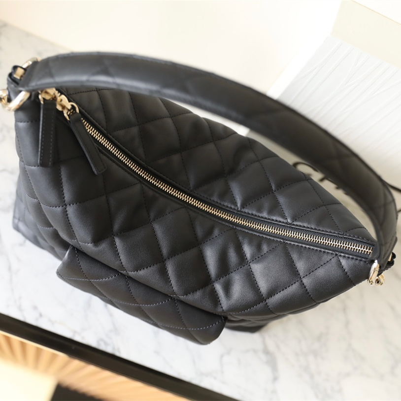 Chanel 香奈兒 Top Handle Bag
