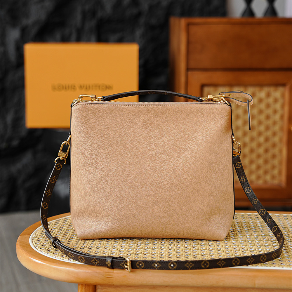 Louis Vuitton 路易威登 Leather Goods