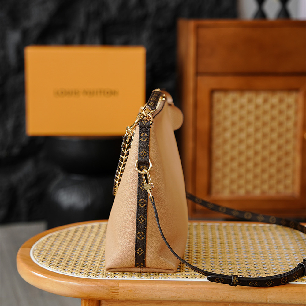 Louis Vuitton 路易威登 Leather Goods