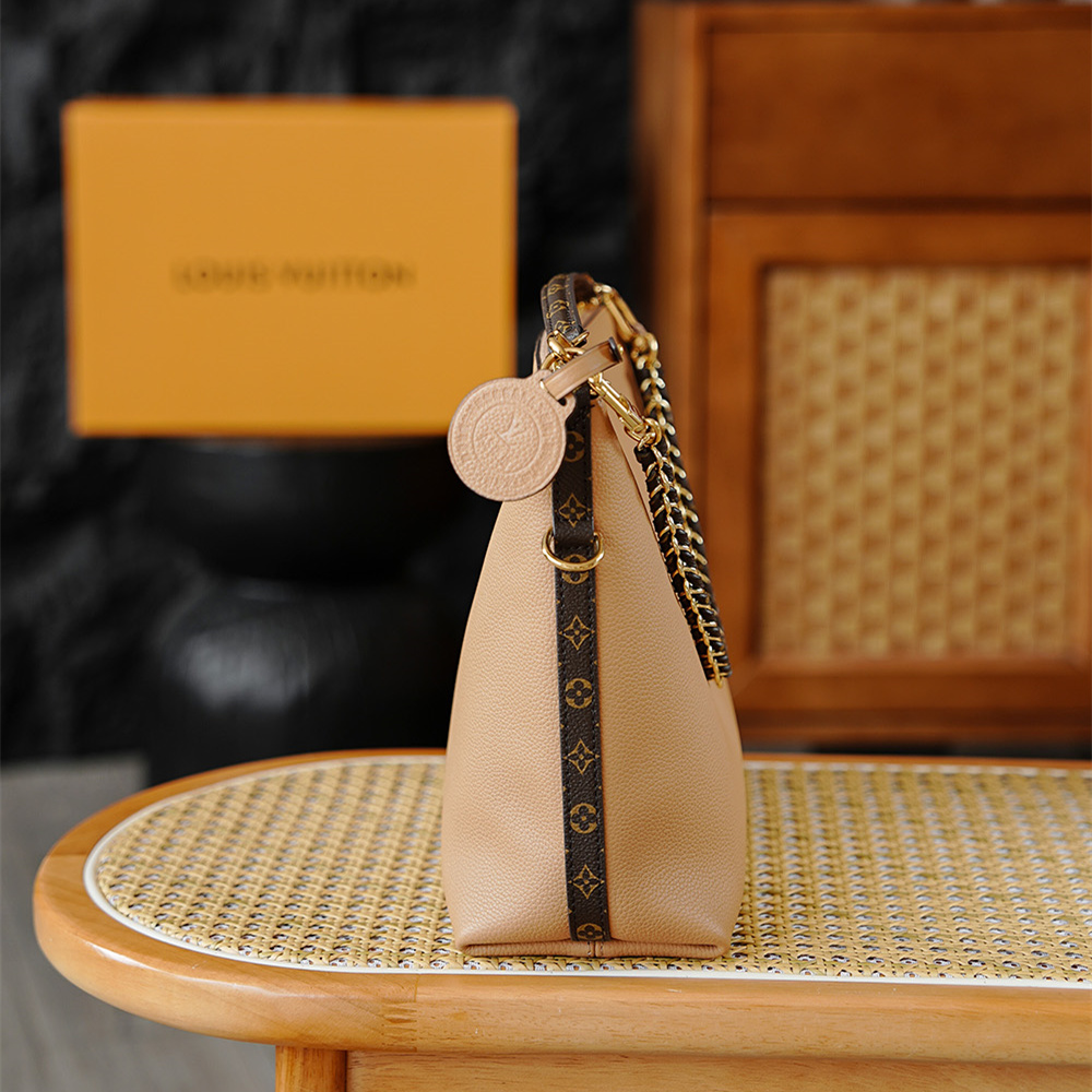 Louis Vuitton 路易威登 Leather Goods