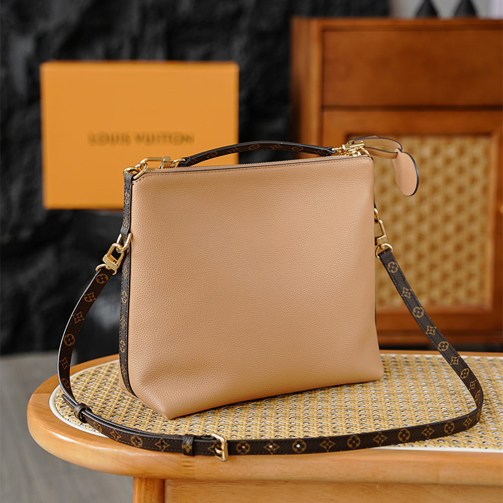Louis Vuitton 路易威登 Leather Goods