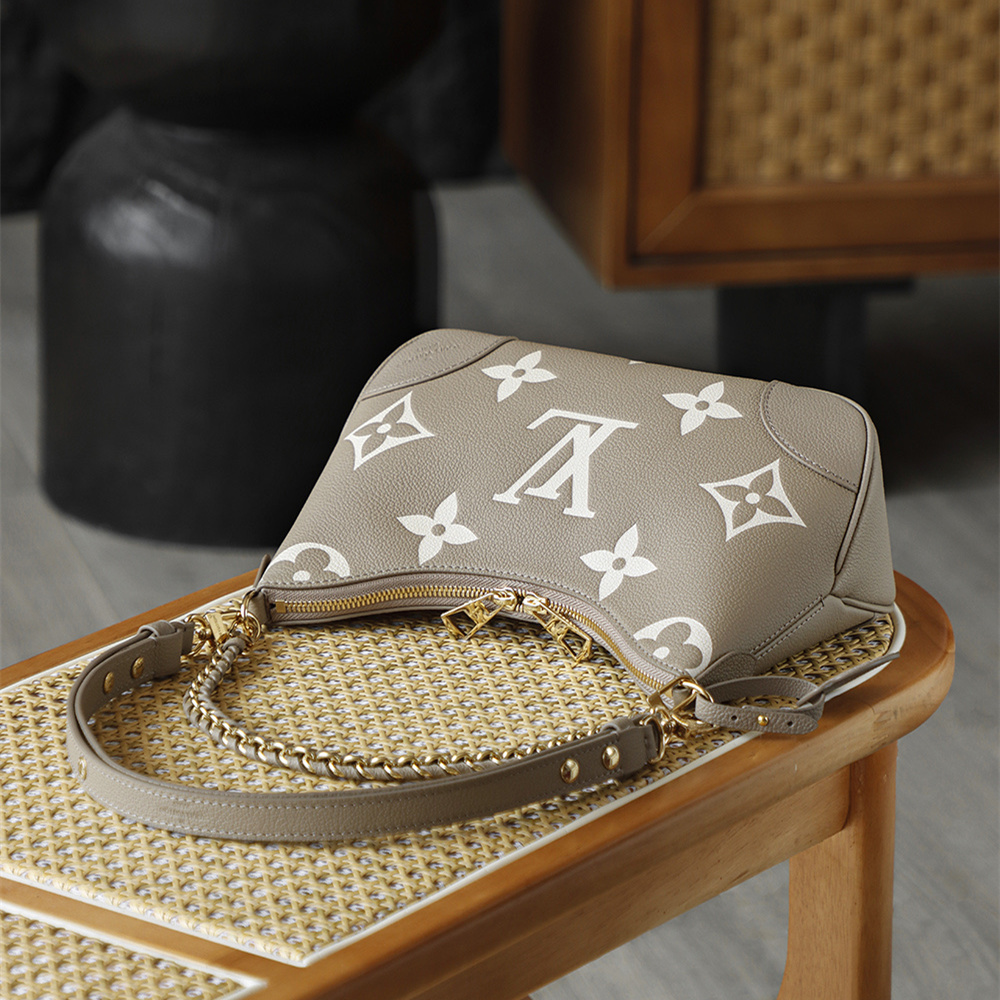 Louis Vuitton 路易威登 Leather Goods