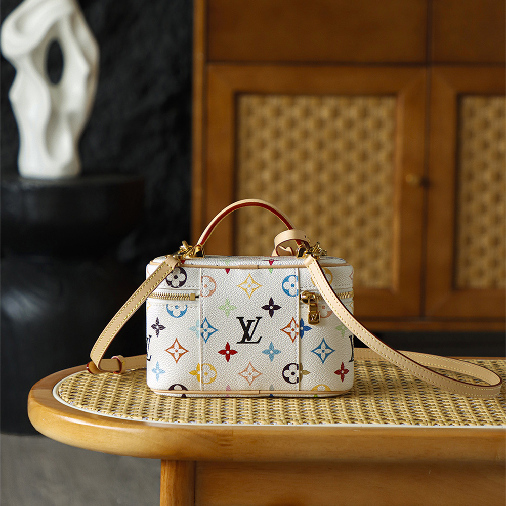 Louis Vuitton 路易威登 Leather Goods