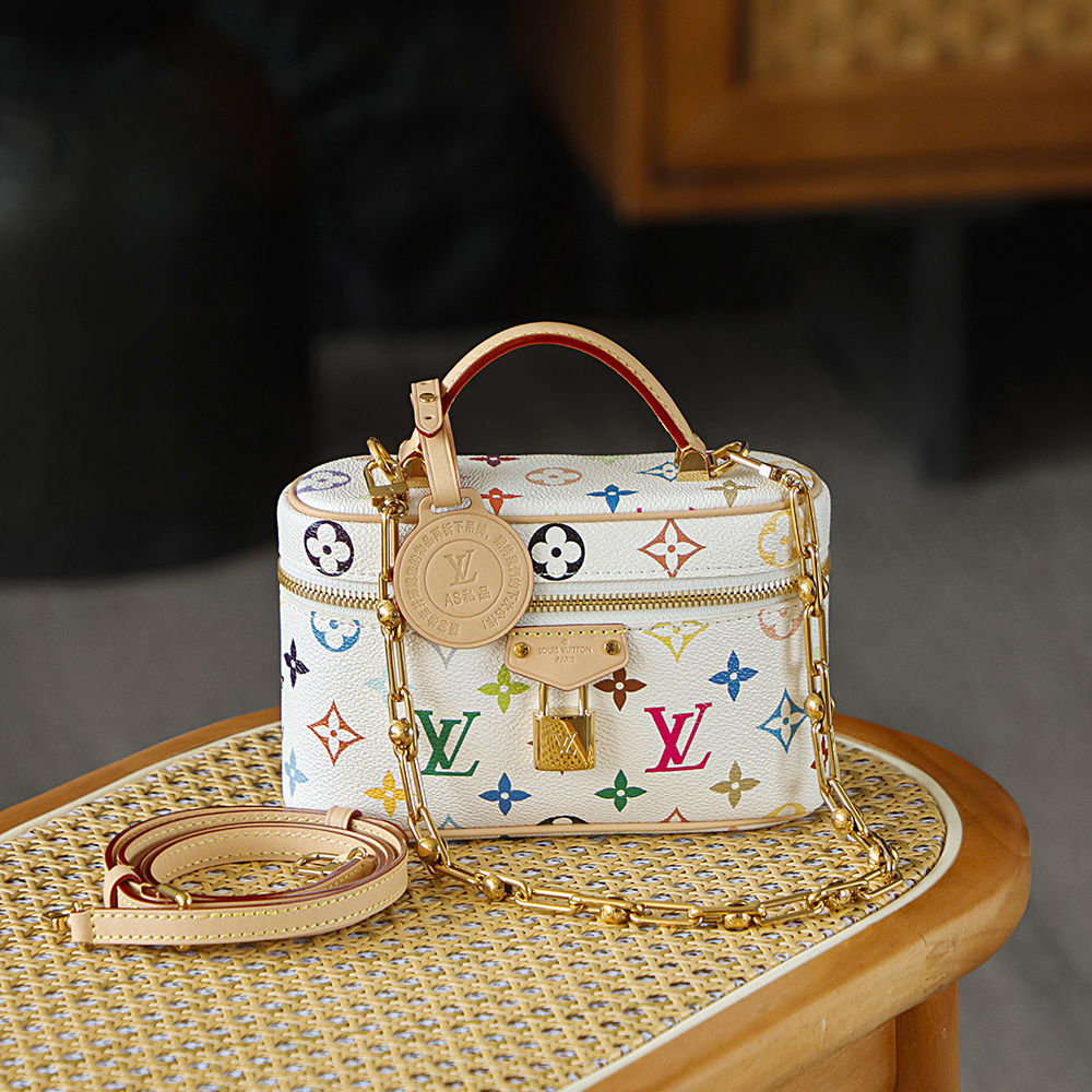 Louis Vuitton 路易威登 Leather Goods