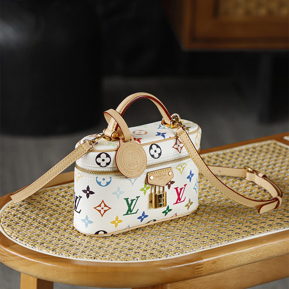 Louis Vuitton 路易威登 Leather Goods