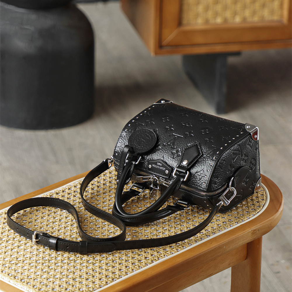 Louis Vuitton 路易威登 Leather Goods