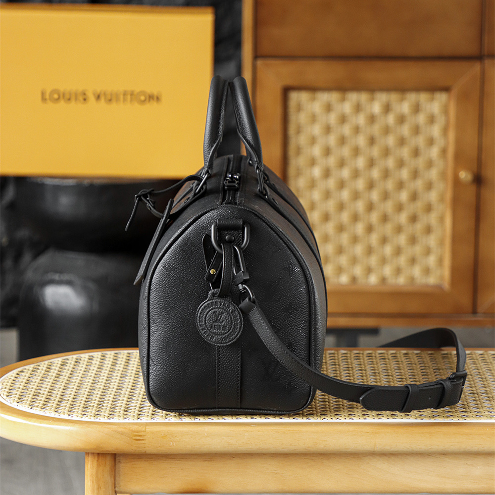 高仿LV*Keepall35系列M28370男士單肩包免檢版