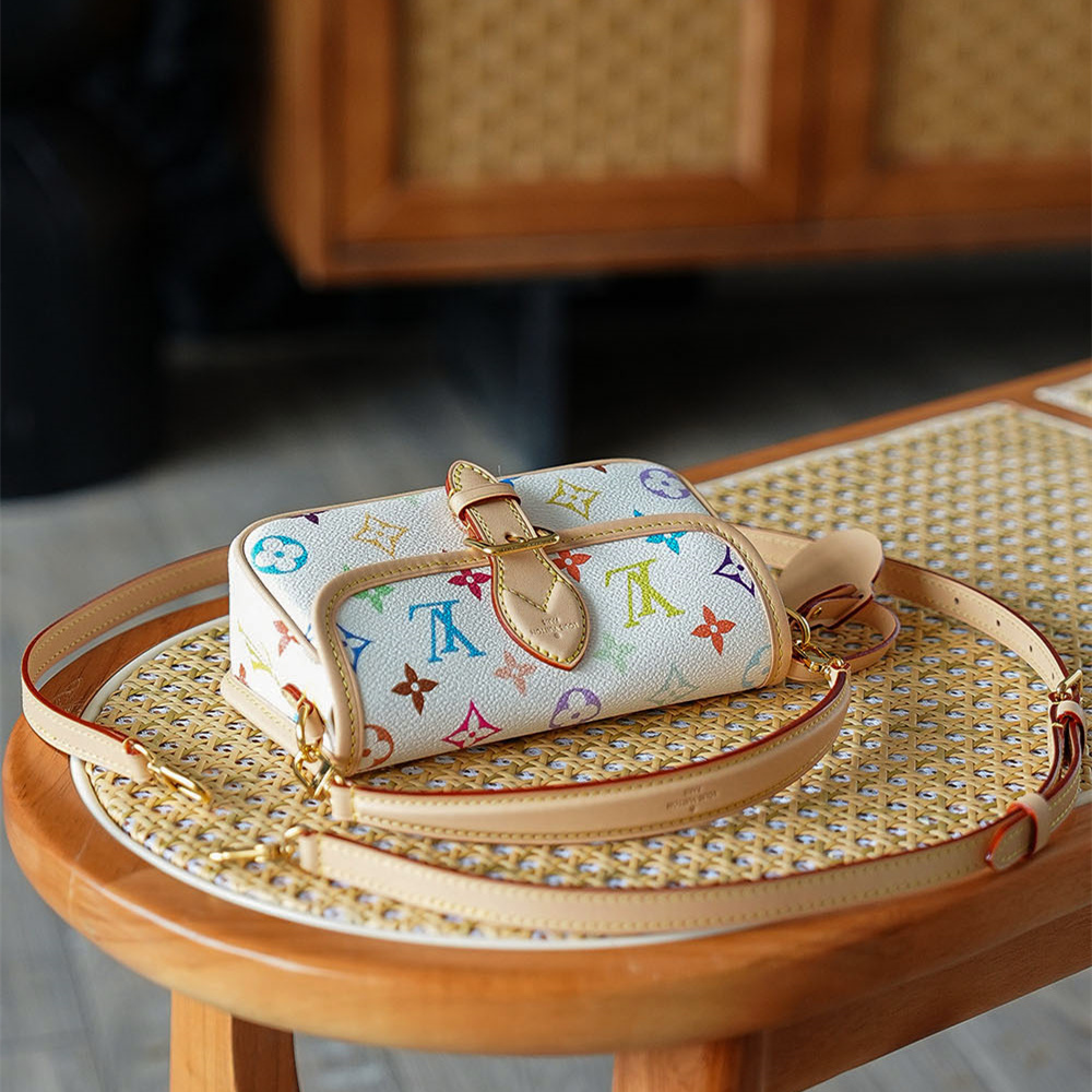 Louis Vuitton 路易威登 Leather Goods