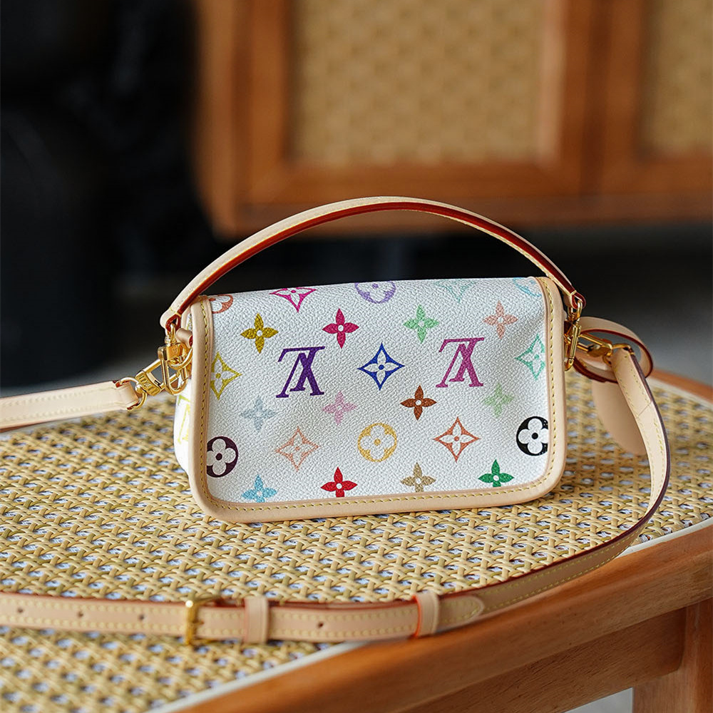 Louis Vuitton 路易威登 Leather Goods