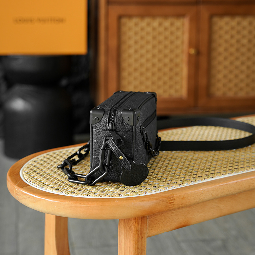 Louis Vuitton 路易威登 Leather Goods